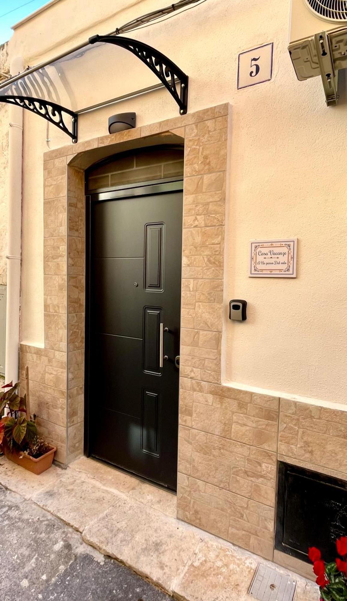Casa Vacanze A Un Passo Dal Volo Bari Extérieur photo
