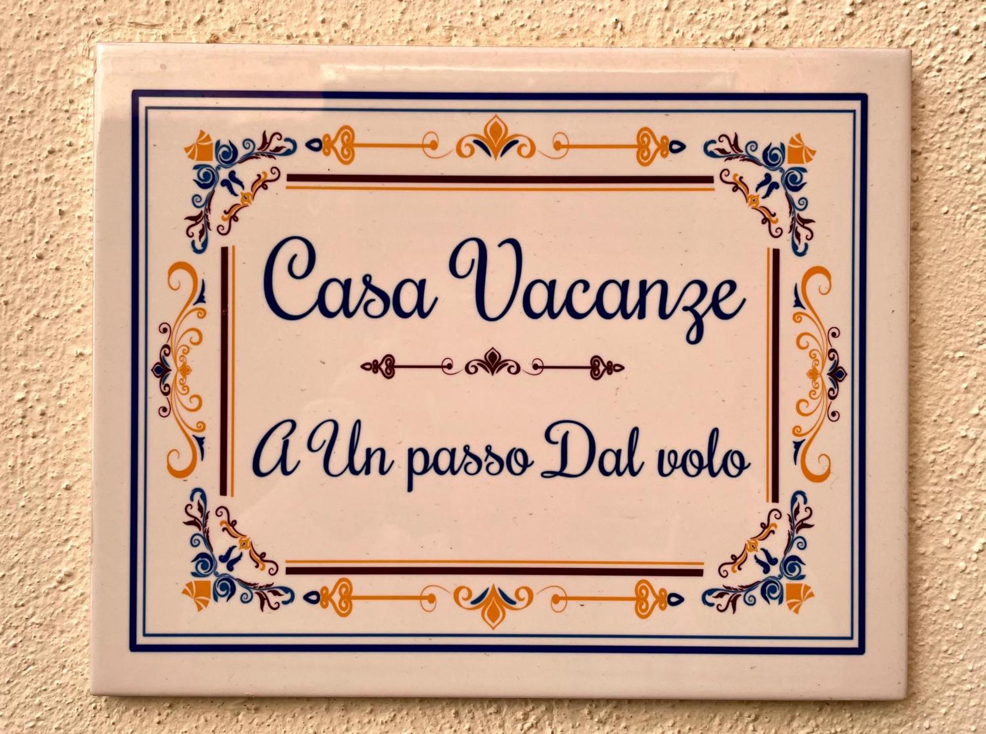 Casa Vacanze A Un Passo Dal Volo Bari Extérieur photo